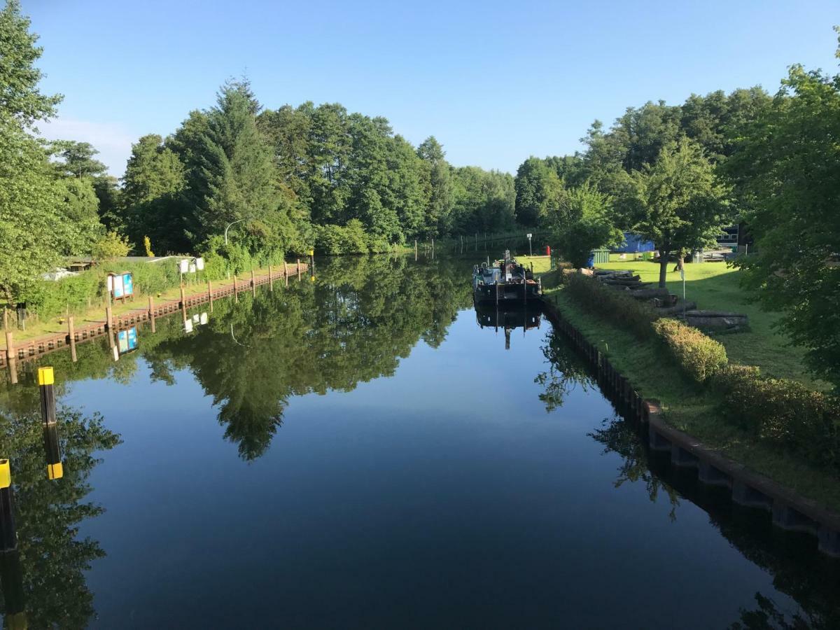 Ferienhaus Im Fischersteig Wustrow  Esterno foto